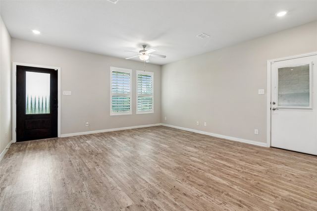 7526 Ezra Mews, Rowlett, TX 75089