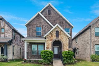 7526 Ezra Mews, Rowlett, TX 75089