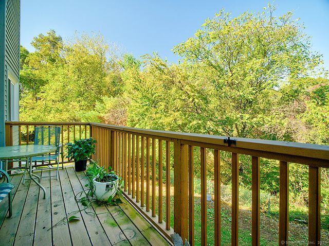 1410 Whitney Avenue E2, Hamden, CT 06517