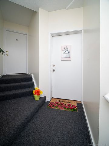 1410 Whitney Avenue E2, Hamden, CT 06517