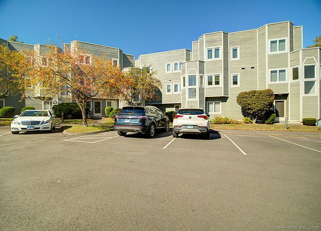 1410 Whitney Avenue E2, Hamden, CT 06517