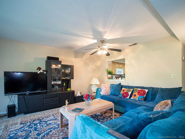 1410 Whitney Avenue E2, Hamden, CT 06517