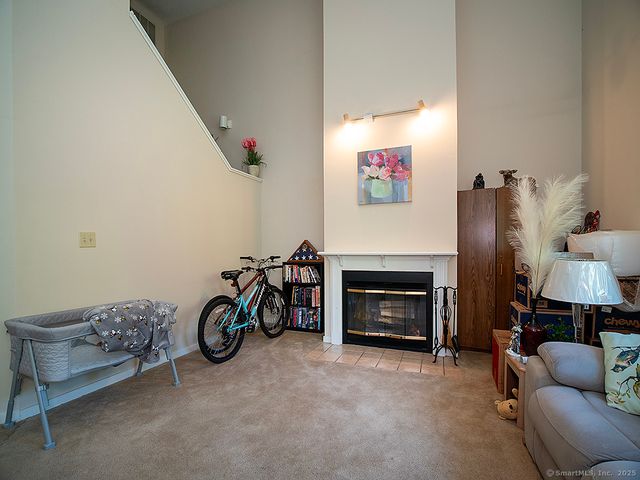 1410 Whitney Avenue E2, Hamden, CT 06517