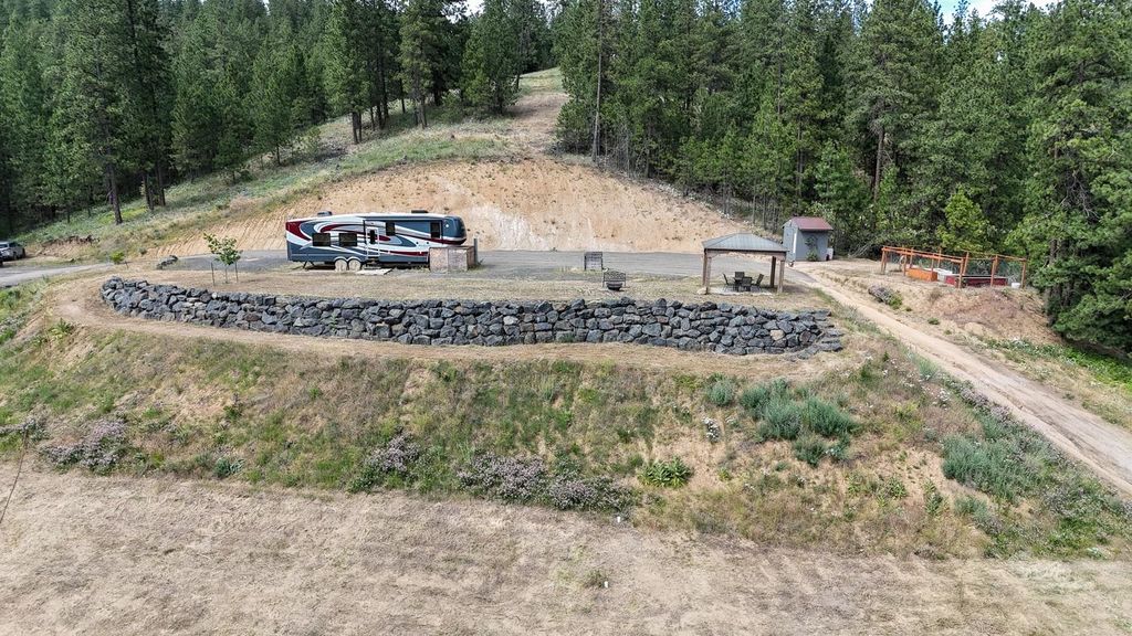 5426C Peggy Way, Deer Park, WA 99006