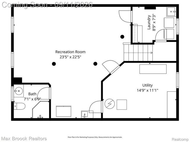 2253 Pembroke Road, Birmingham, MI 48009