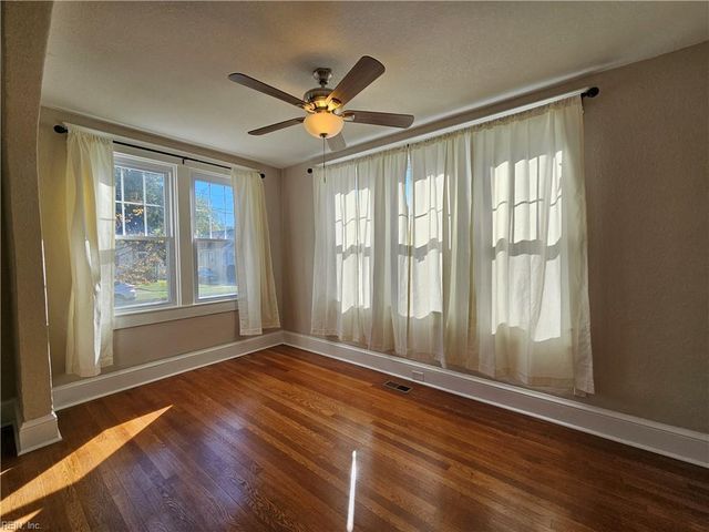1812 Canton AVE, Norfolk, VA 23523