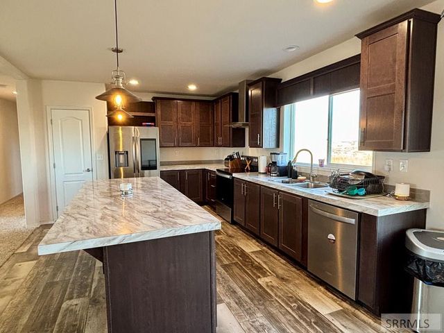 2987 E 550 N, St Anthony, ID 83445