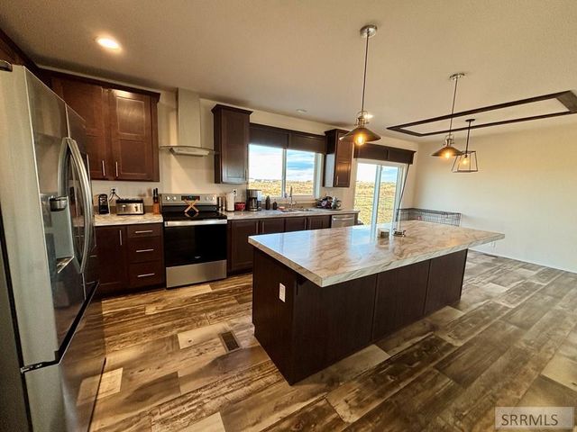 2987 E 550 N, St Anthony, ID 83445