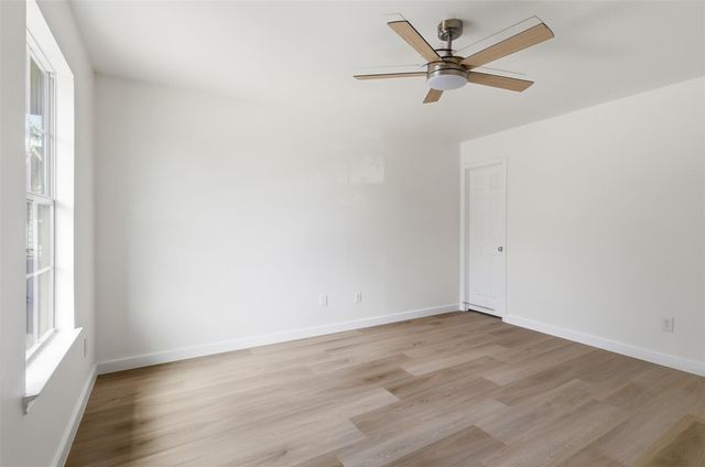 915 Redcrest Springs Court, Houston, TX 77073