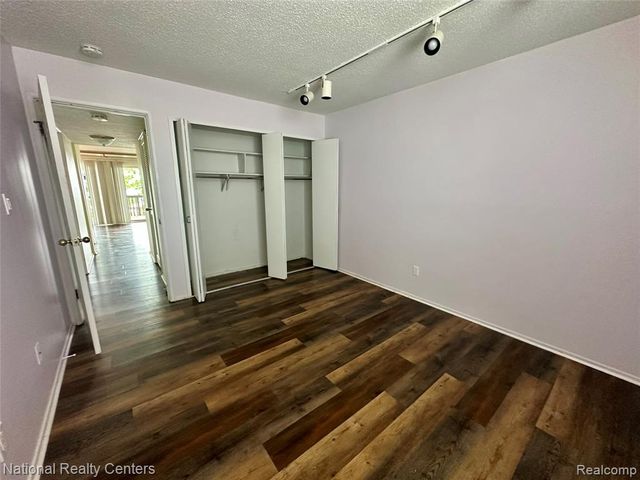 1744 Grove Road A-101, Ypsilanti, MI 48198