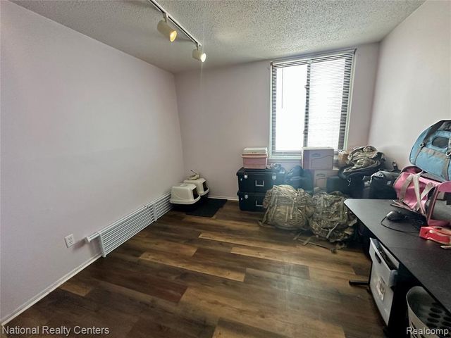 1744 Grove Road A-101, Ypsilanti, MI 48198