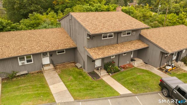 104 Moylan Court 104, Newington, CT 06111