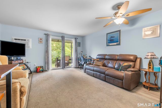 104 Moylan Court 104, Newington, CT 06111