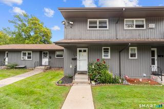 104 Moylan Court 104, Newington, CT 06111