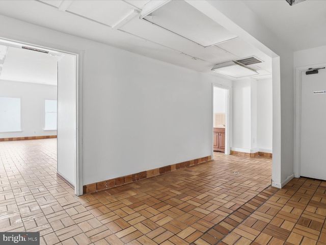 623 S WASHINGTON ST, Alexandria, VA 22314
