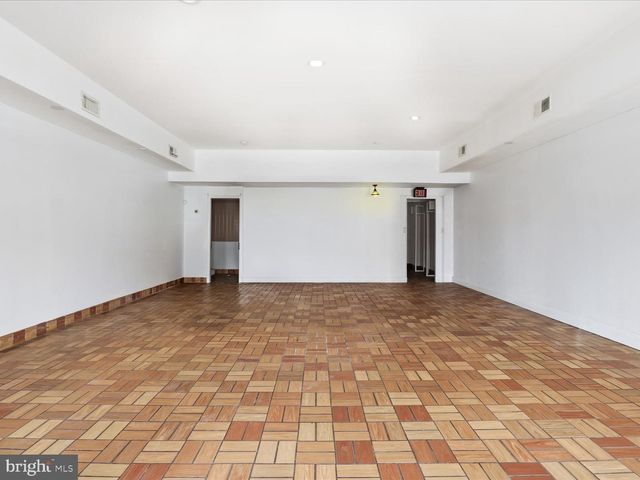 623 S WASHINGTON ST, Alexandria, VA 22314