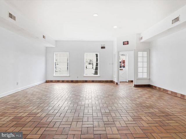623 S WASHINGTON ST, Alexandria, VA 22314