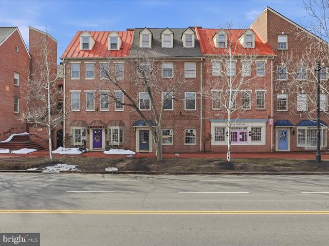 623 S WASHINGTON ST, Alexandria, VA 22314