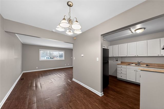 4635 Owens Drive, Dayton, OH 45406