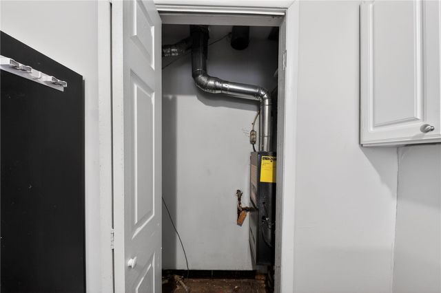 4635 Owens Drive, Dayton, OH 45406