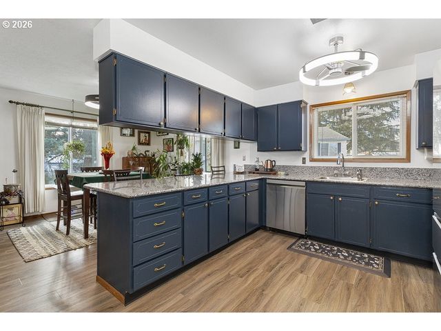 14850 Ne ROSE Pkwy, Portland, OR 97230