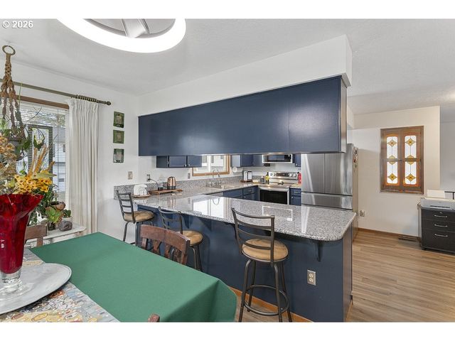 14850 Ne ROSE Pkwy, Portland, OR 97230