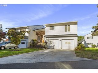 14850 Ne ROSE Pkwy, Portland, OR 97230