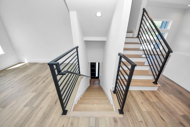 5030 Mallow Street C, Houston, TX 77033