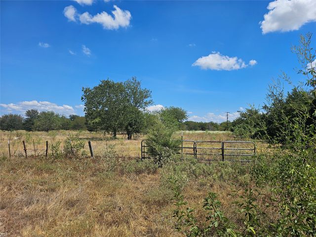 5931 SE County Road 3030, Corsicana, TX 75109
