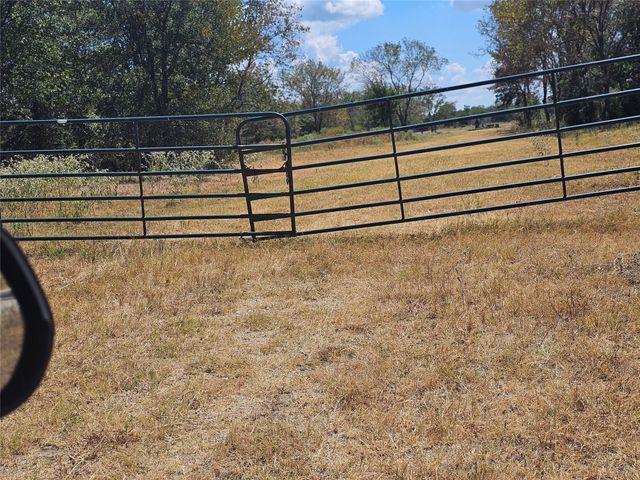 5931 SE County Road 3030, Corsicana, TX 75109