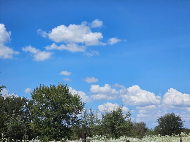 5931 SE County Road 3030, Corsicana, TX 75109