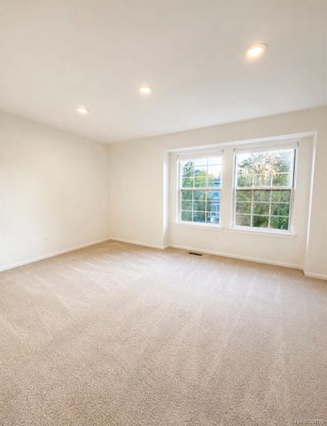 6798 Chimney Sweep ct, West Bloomfield Charter Township, MI 48322