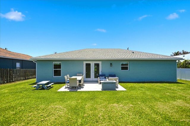 2213 SW Salmon Road, Port St. Lucie, Port St Lucie, FL 34953