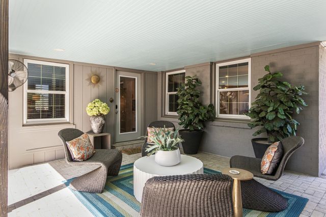 1011 Lakeshore Dr, Gallatin, TN 37066