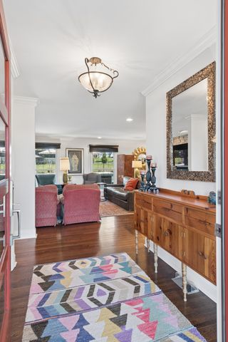 1011 Lakeshore Dr, Gallatin, TN 37066