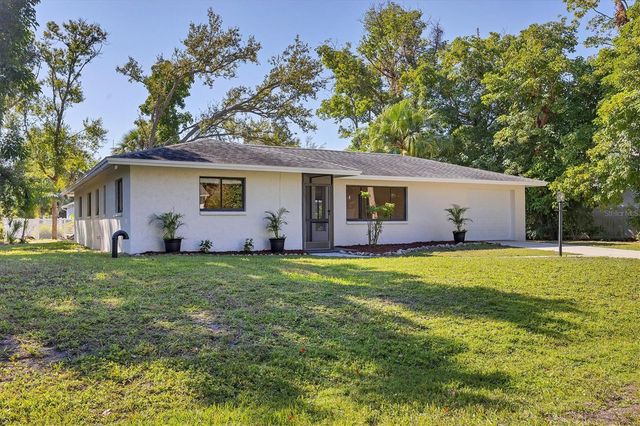 1632 WORRINGTON STREET, Sarasota, FL 34231