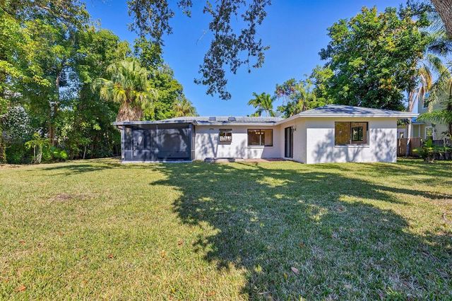 1632 WORRINGTON STREET, Sarasota, FL 34231