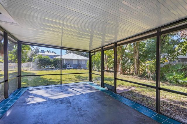 1632 WORRINGTON STREET, Sarasota, FL 34231