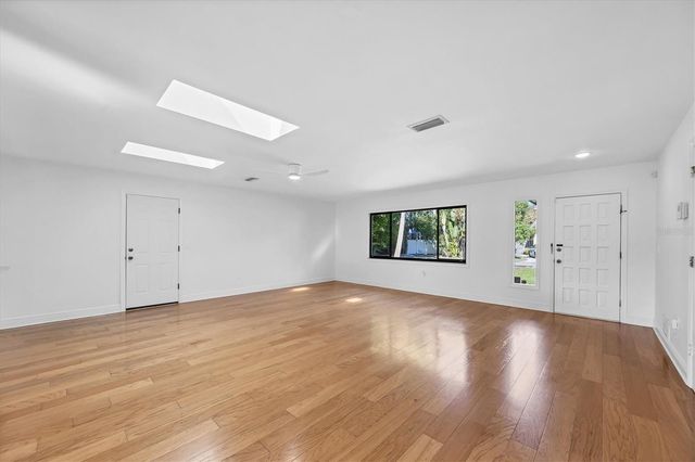 1632 WORRINGTON STREET, Sarasota, FL 34231