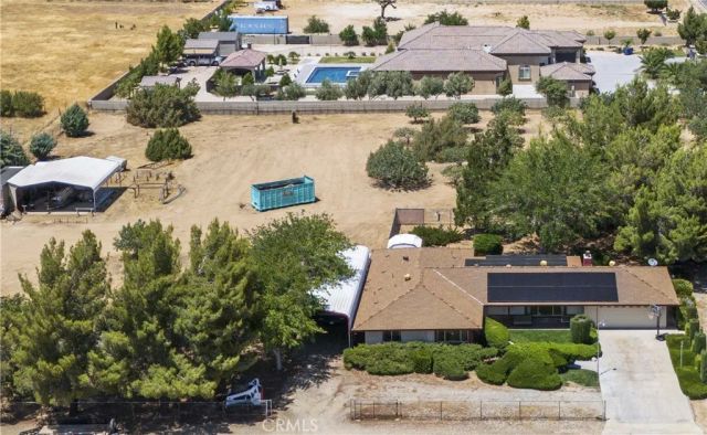 1515 W Avenue O12, Palmdale, CA 93551