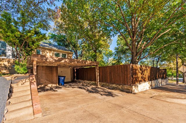 6802 Vivian Avenue, Dallas, TX 75223