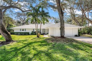 846 Riomar Drive, Vero Beach, FL 32963