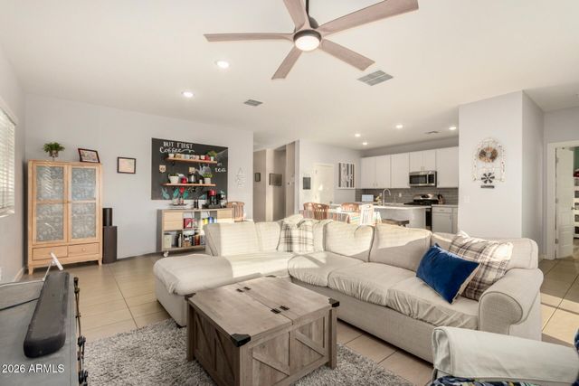 915 E RUBY Court, Casa Grande, AZ 85122