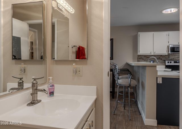 14300 W BELL Road 115, Surprise, AZ 85374