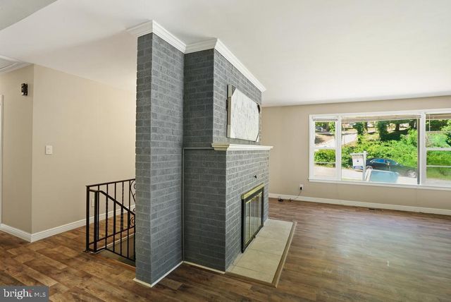 309 CEDAR RIDGE DR, Oxon Hill, MD 20745