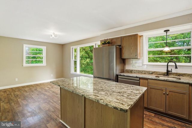 309 CEDAR RIDGE DR, Oxon Hill, MD 20745