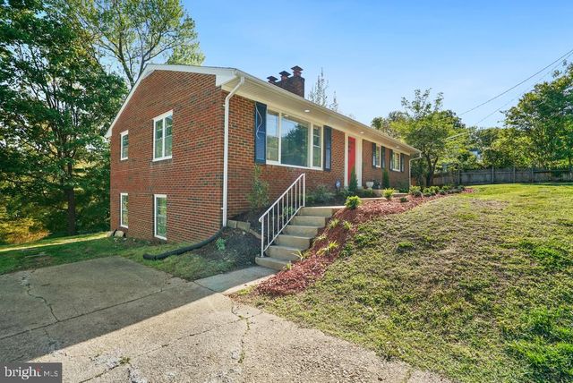 309 CEDAR RIDGE DR, Oxon Hill, MD 20745