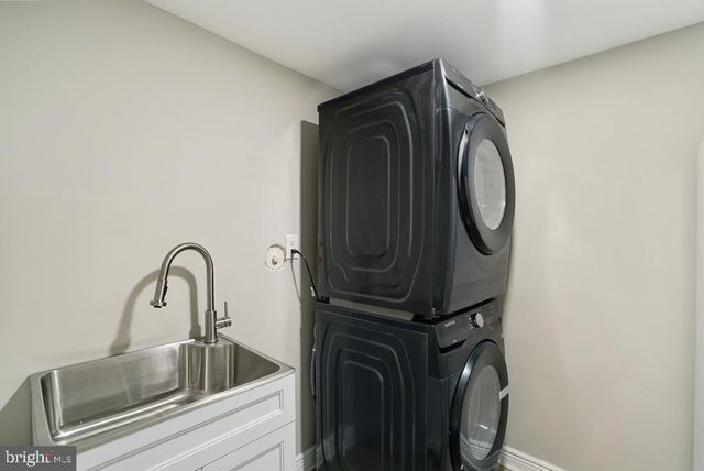 309 CEDAR RIDGE DR, Oxon Hill, MD 20745
