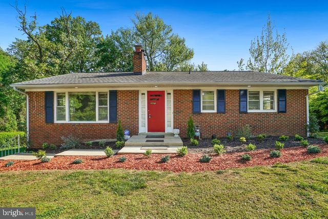 309 CEDAR RIDGE DR, Oxon Hill, MD 20745