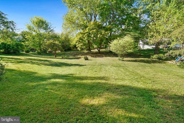 309 CEDAR RIDGE DR, Oxon Hill, MD 20745